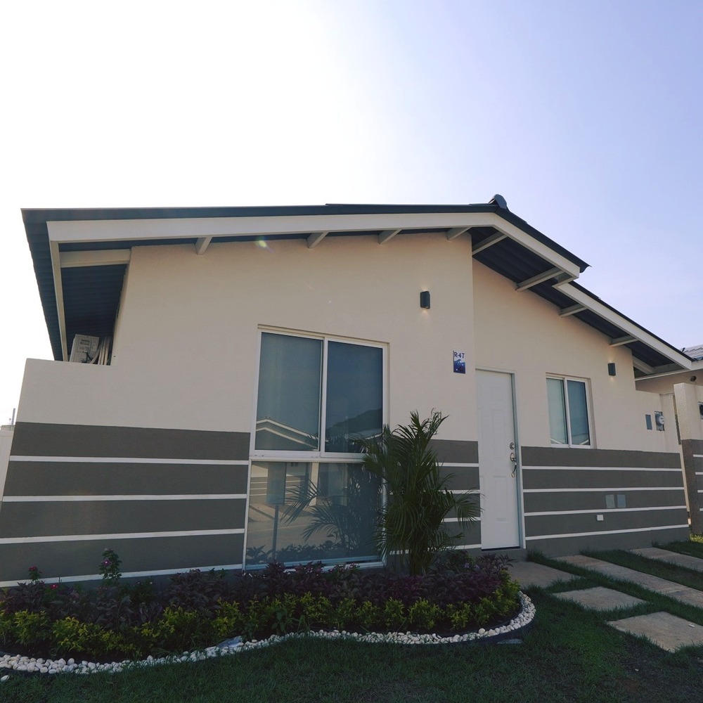 Proyectos residenciales que incentivan el desarrollo urbano en Playa Dorada 15