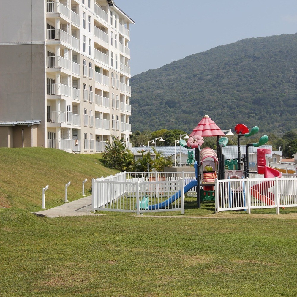 Comunidades de Playa Dorada 14