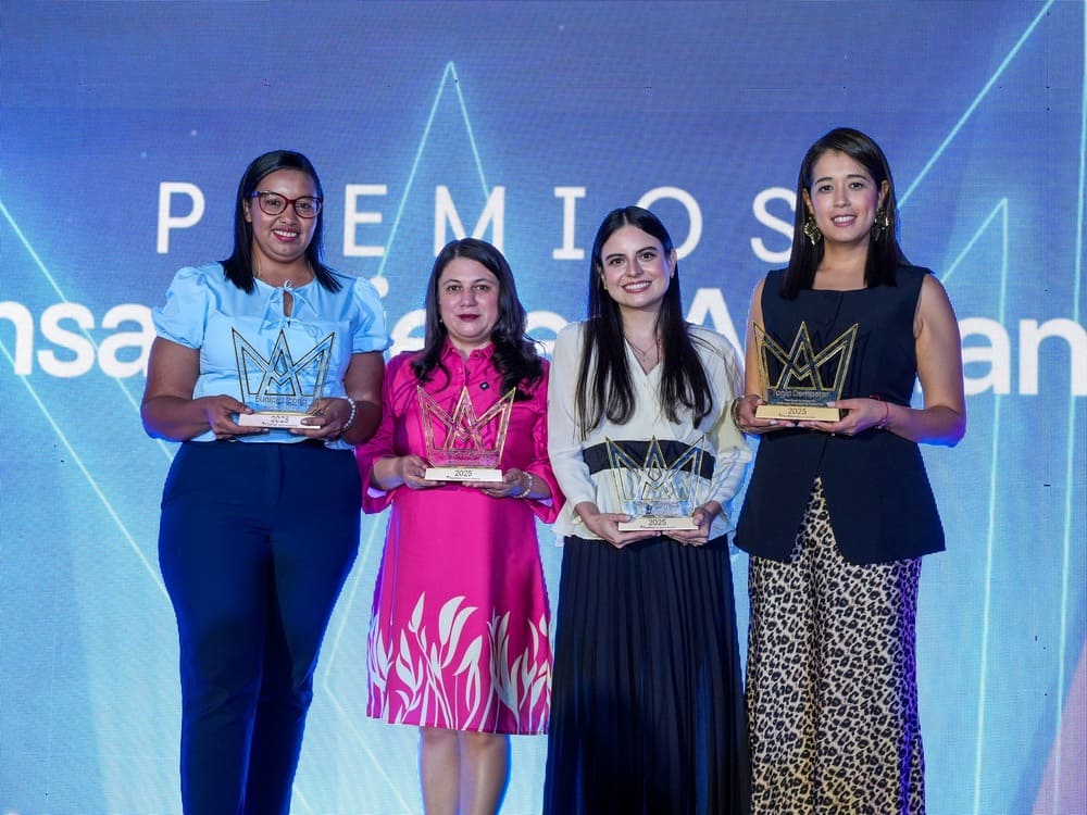 Grupo Ficohsa destaca a COHEP como la sede del lanzamiento de la quinta edición del Premio Mujeres Adelante