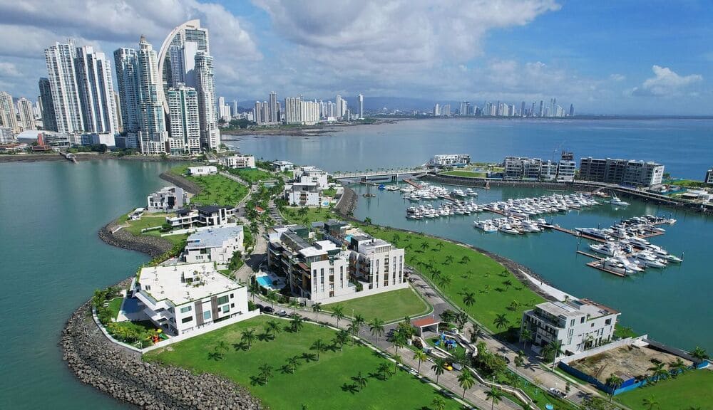 Ocean Reef Islands residences 11