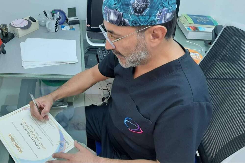 Dr. Gabriel Cubillos