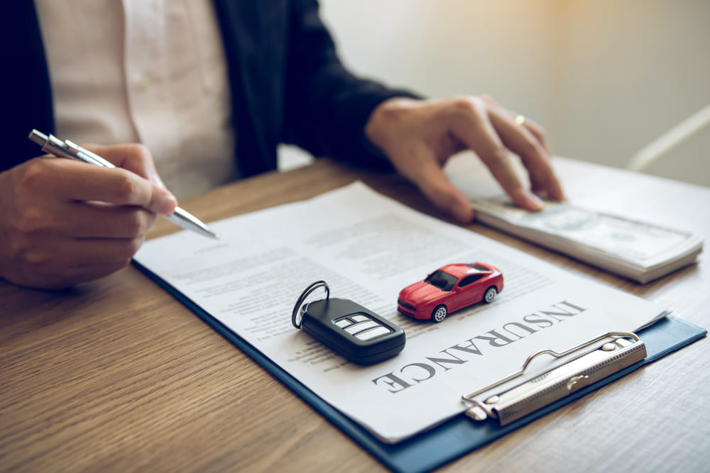 Qué debes considerar al contratar un seguro de coche en Guatemala